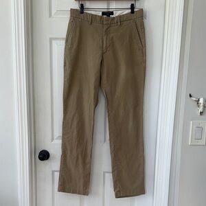 Banana Republic Men's Khaki Chinos - Tan size 31/32 women’s 6-8